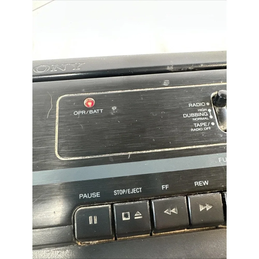 Sony Radio Cassette FS-W318 Boom Box Vintage  Partially Working* or for Parts